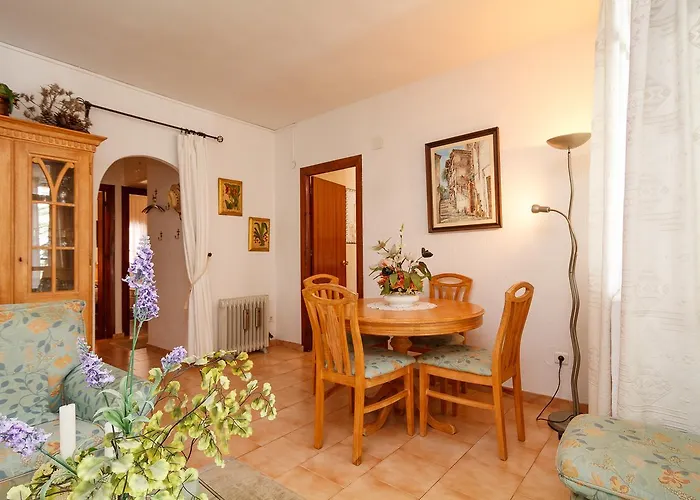 Carabeo 22 Casasol * Нерха